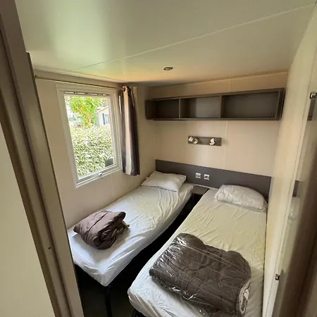 Campsite Mobil-home Bord De *